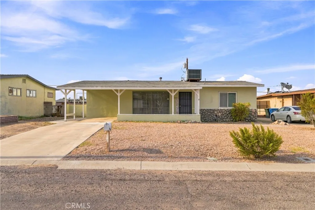 1921 Flora, Needles, CA 92363 — photo 2