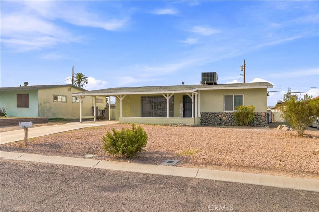 1921 Flora, Needles, CA 92363 — photo 3