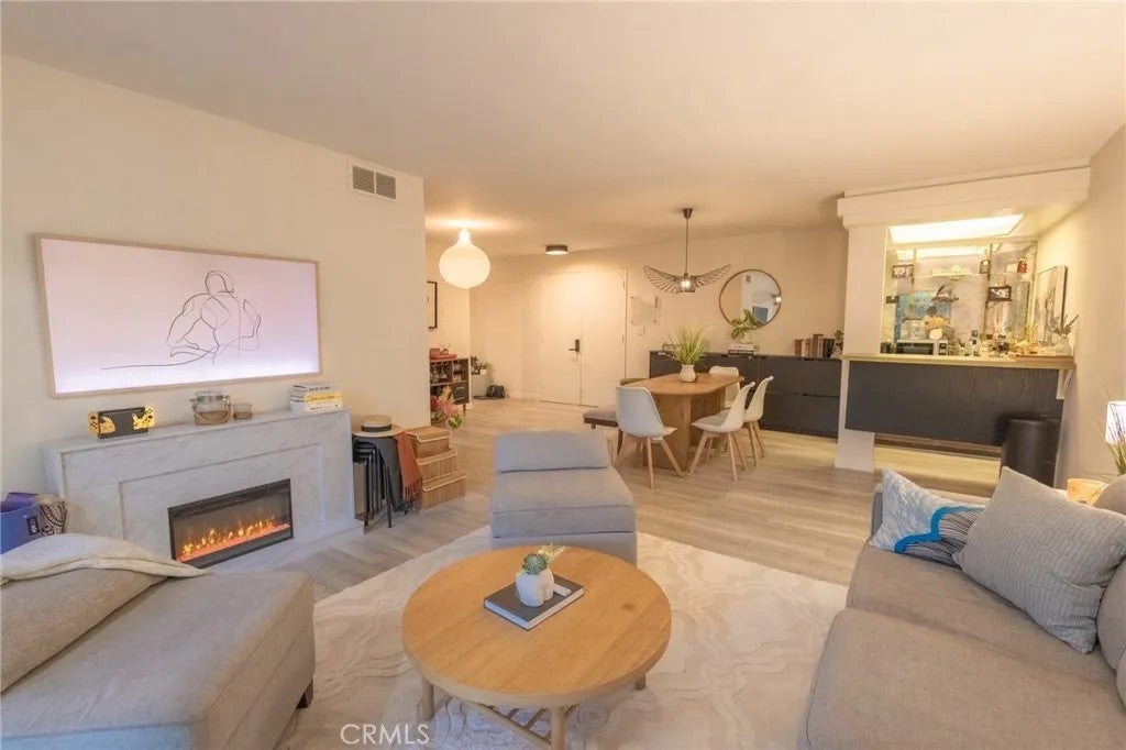 1301 S Atlantic Boulevard 231C — photo