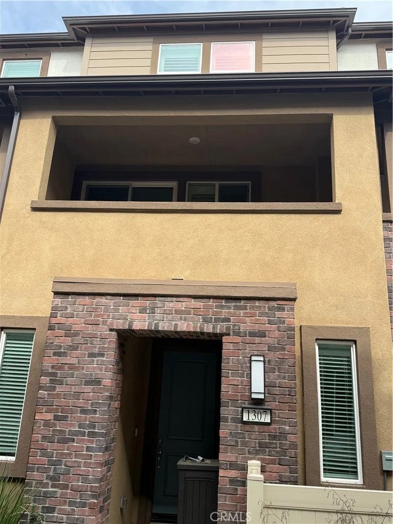1307 Nimbus — photo