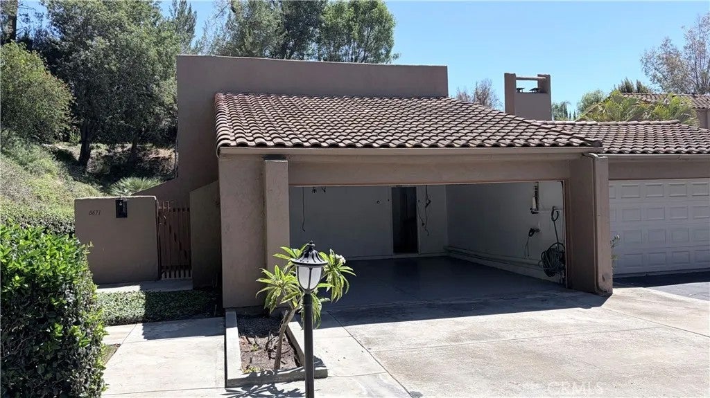 8671 Buena Tierra Place — photo