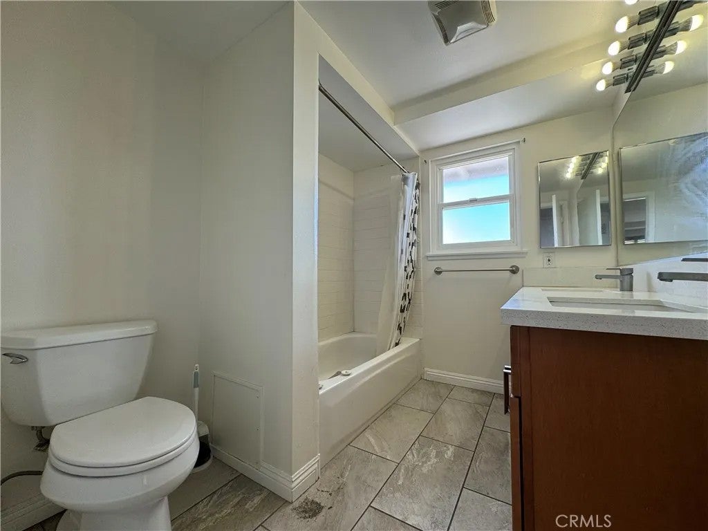 13678 Sycamore Drive — photo