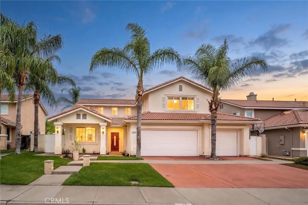 24320 Calle Estancia — photo