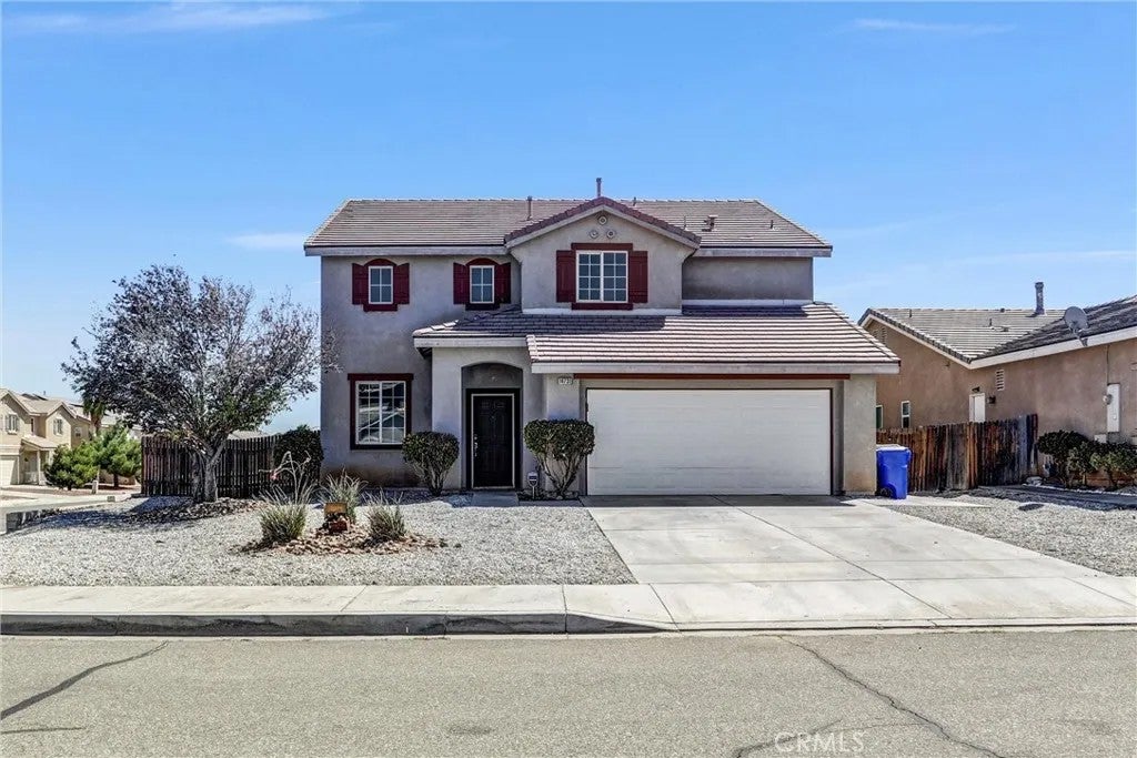 14731 Hondo — photo