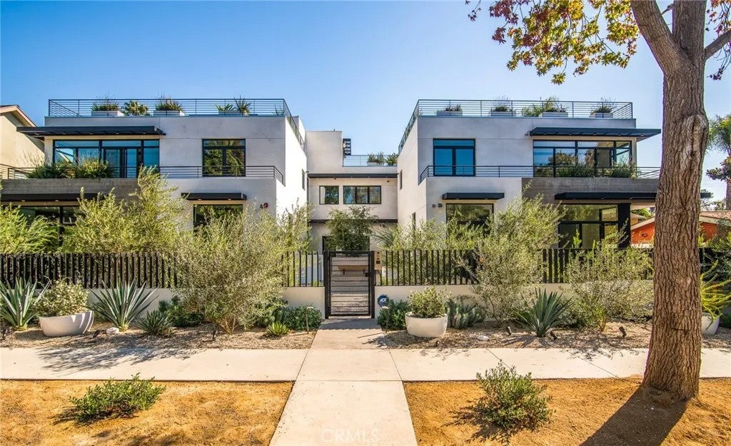 812 Huntley Drive Unit#104 104 — photo