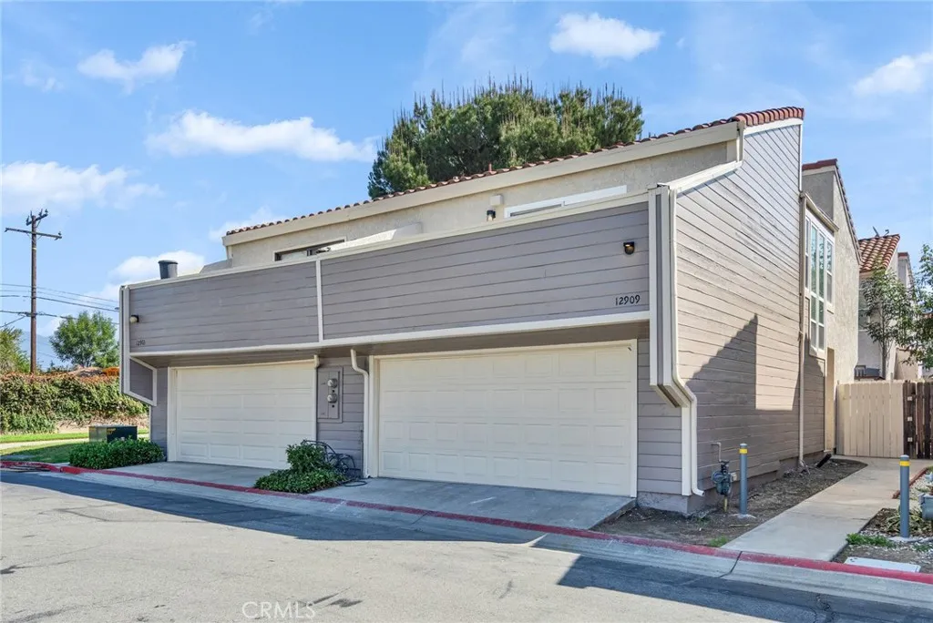 12909 Royal Palm — photo