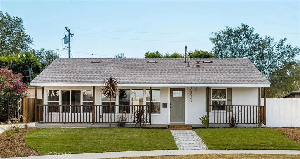 2430 W Bennett, Compton, CA 90220