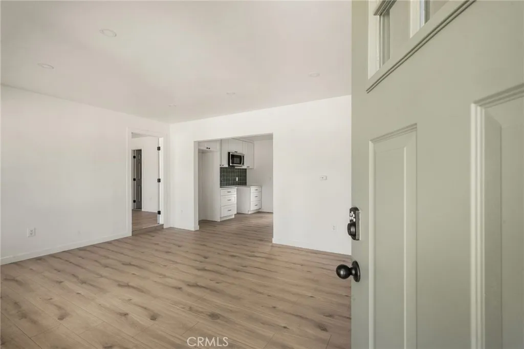 2430 W Bennett, Compton, CA 90220 — photo 3