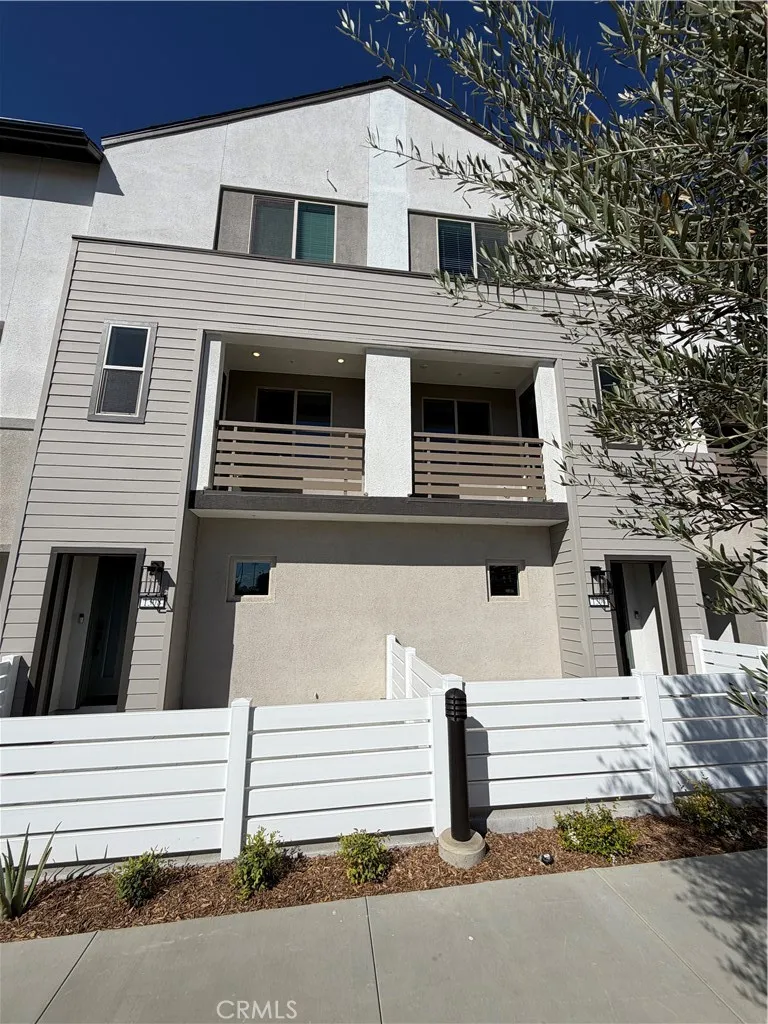 1306 N Pinecrest Paseo — photo