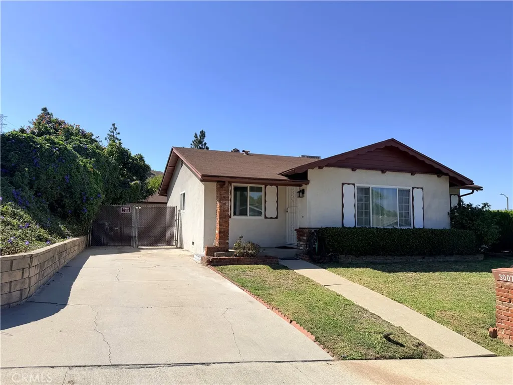3007 Norsewood Drive — photo