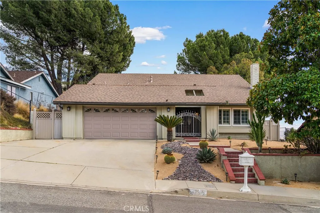 2923 Michelle Lane — photo
