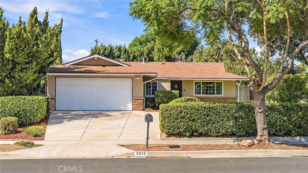 3535 S Whitingham Drive — photo