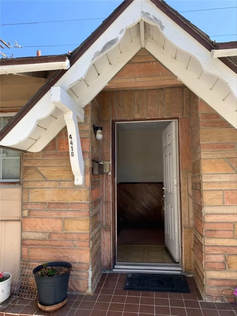 4410 S C Street, Oxnard, CA 93033 — photo 2