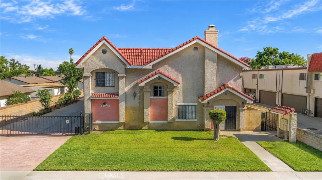3642 Durfee Avenue Unit D — photo