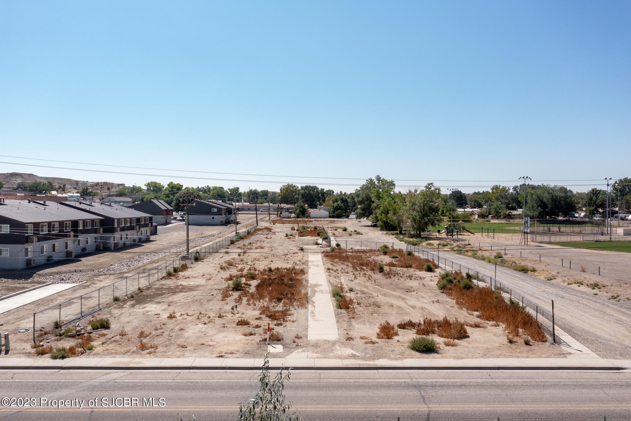 450 Llano Street — photo
