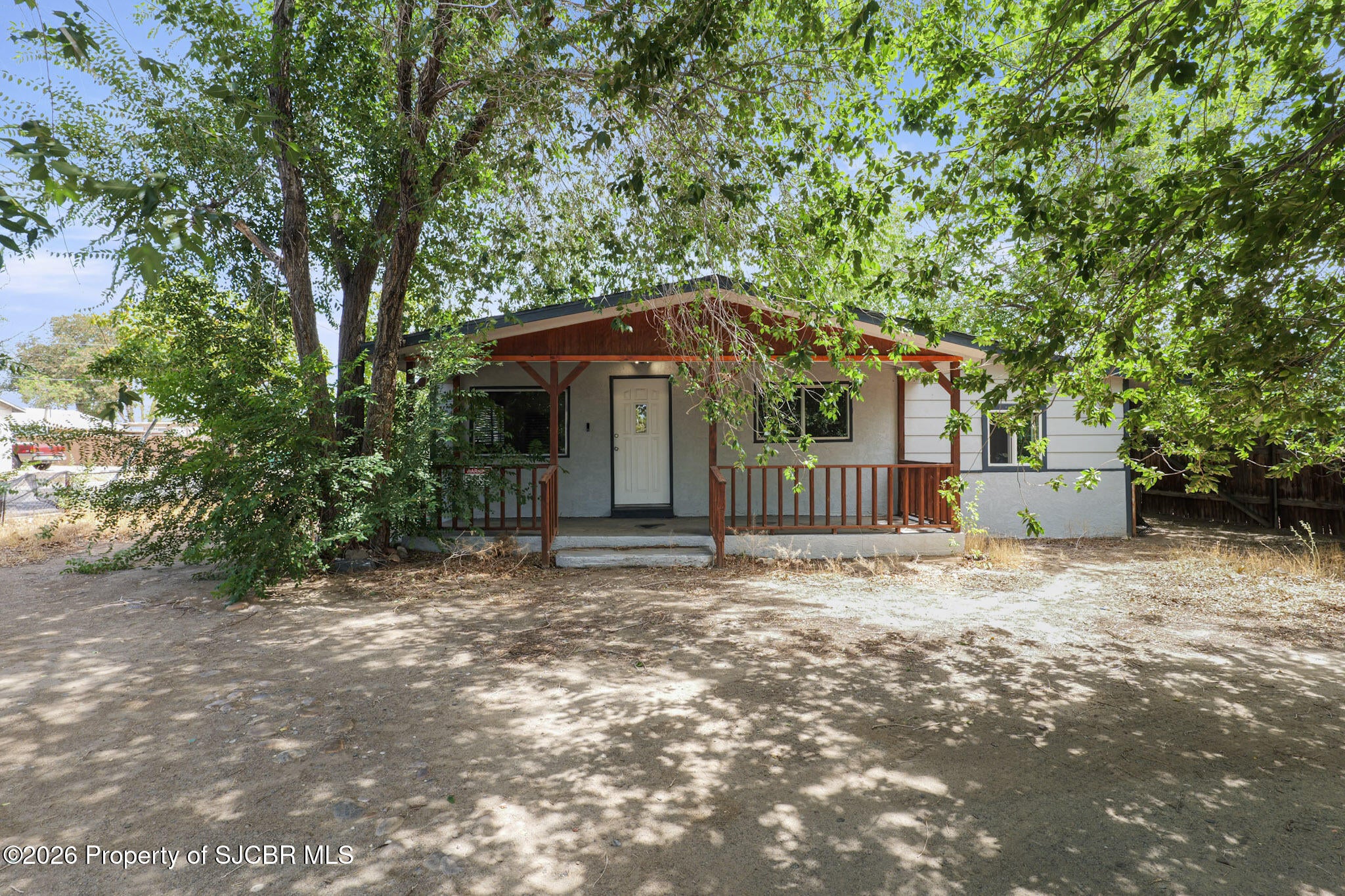 1414 N Sullivan Avenue — photo