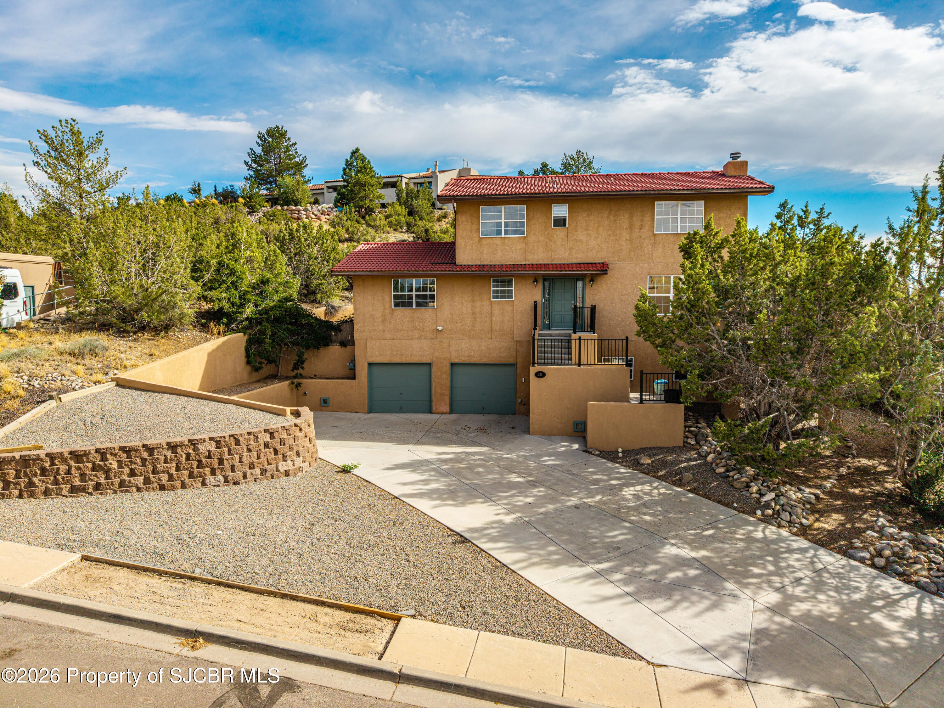 621 Cerrillos Drive — photo