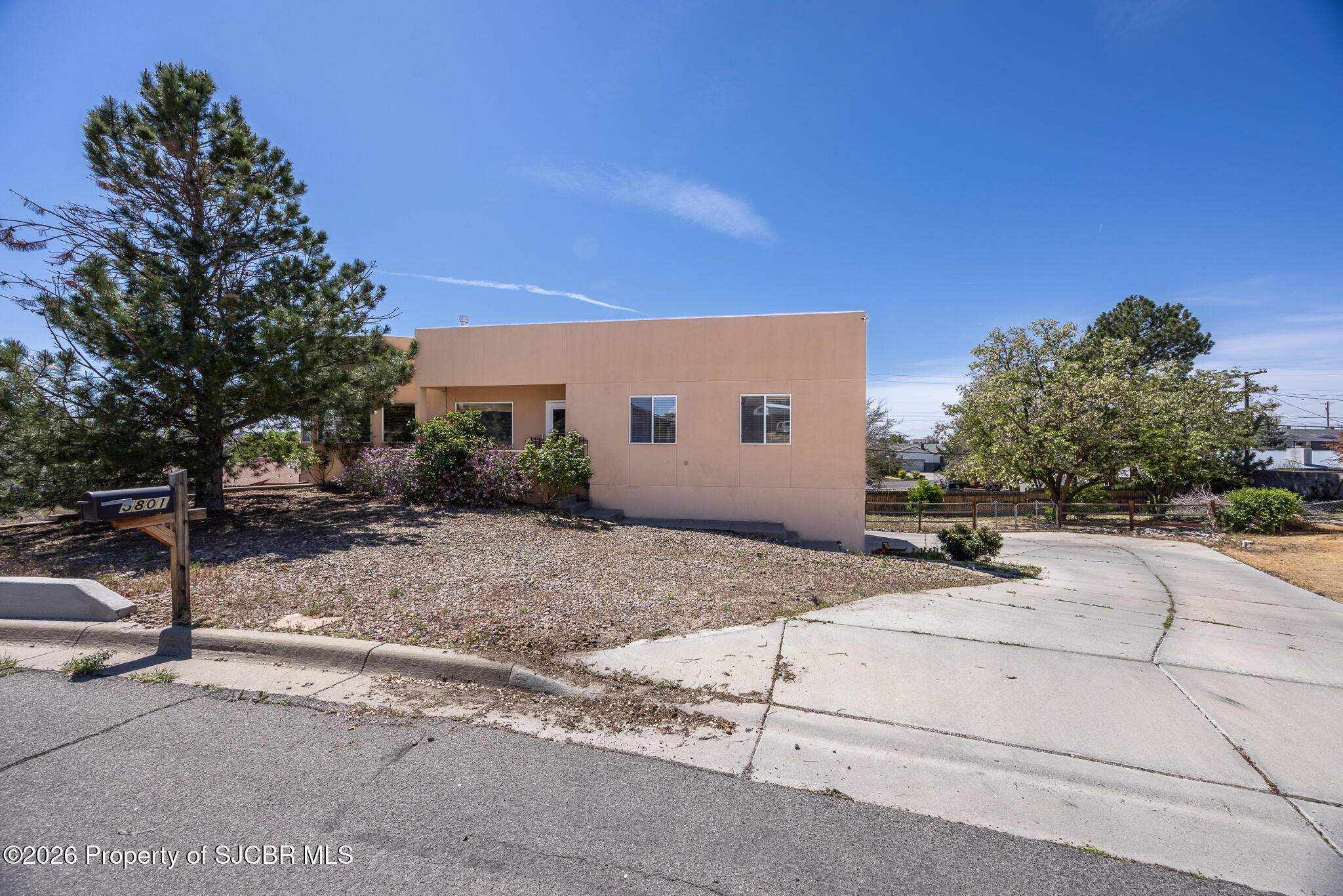 5801 Tarry Terrace Drive — photo