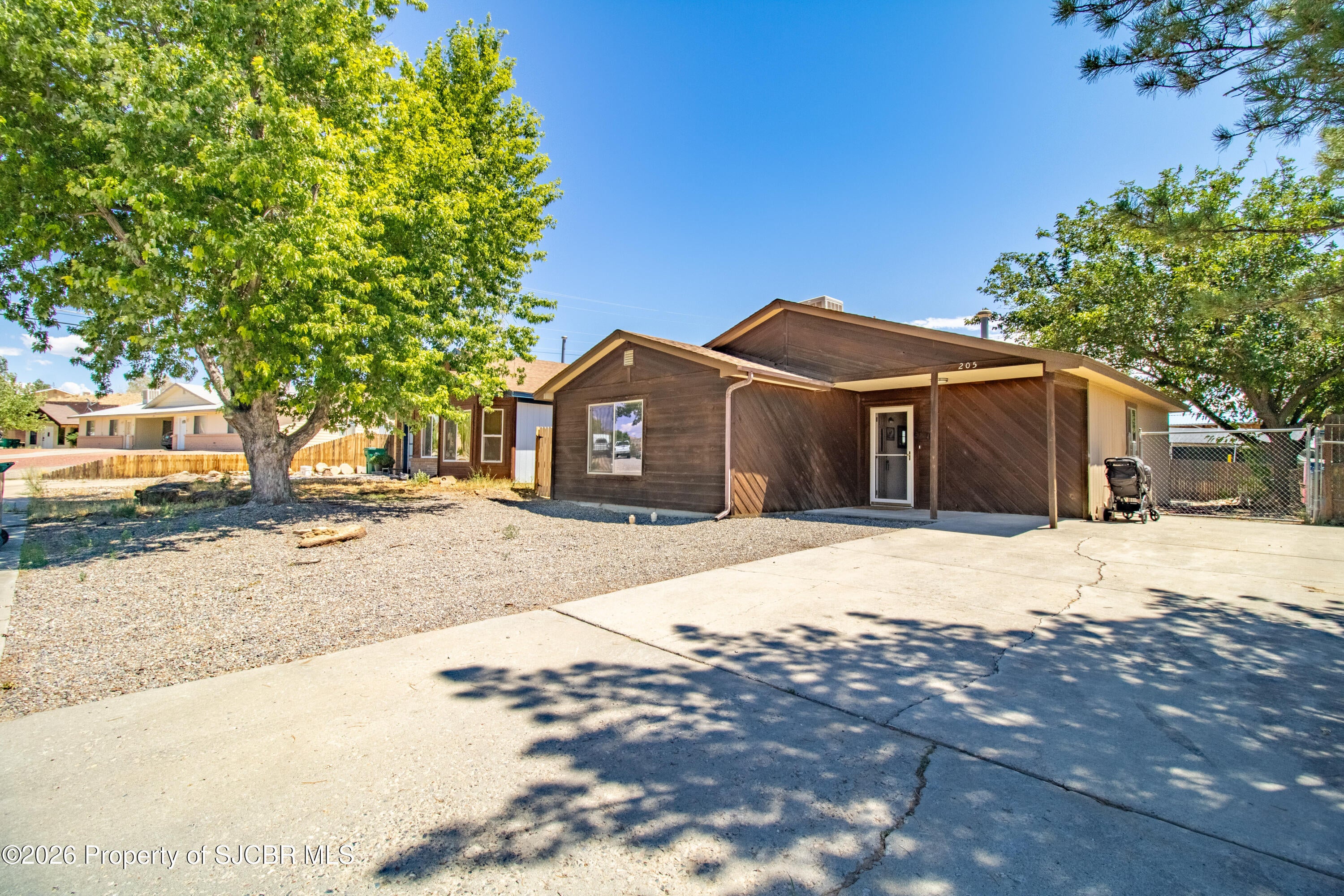205 Mesilla Drive — photo