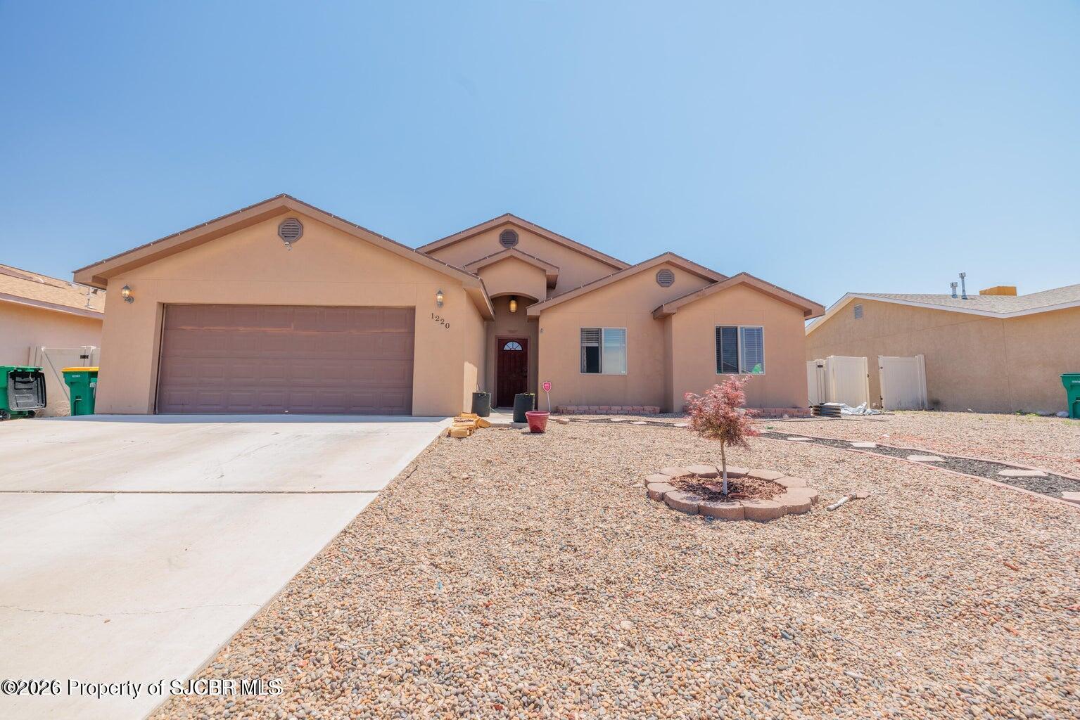 1220 Turning Leaf Lane — photo