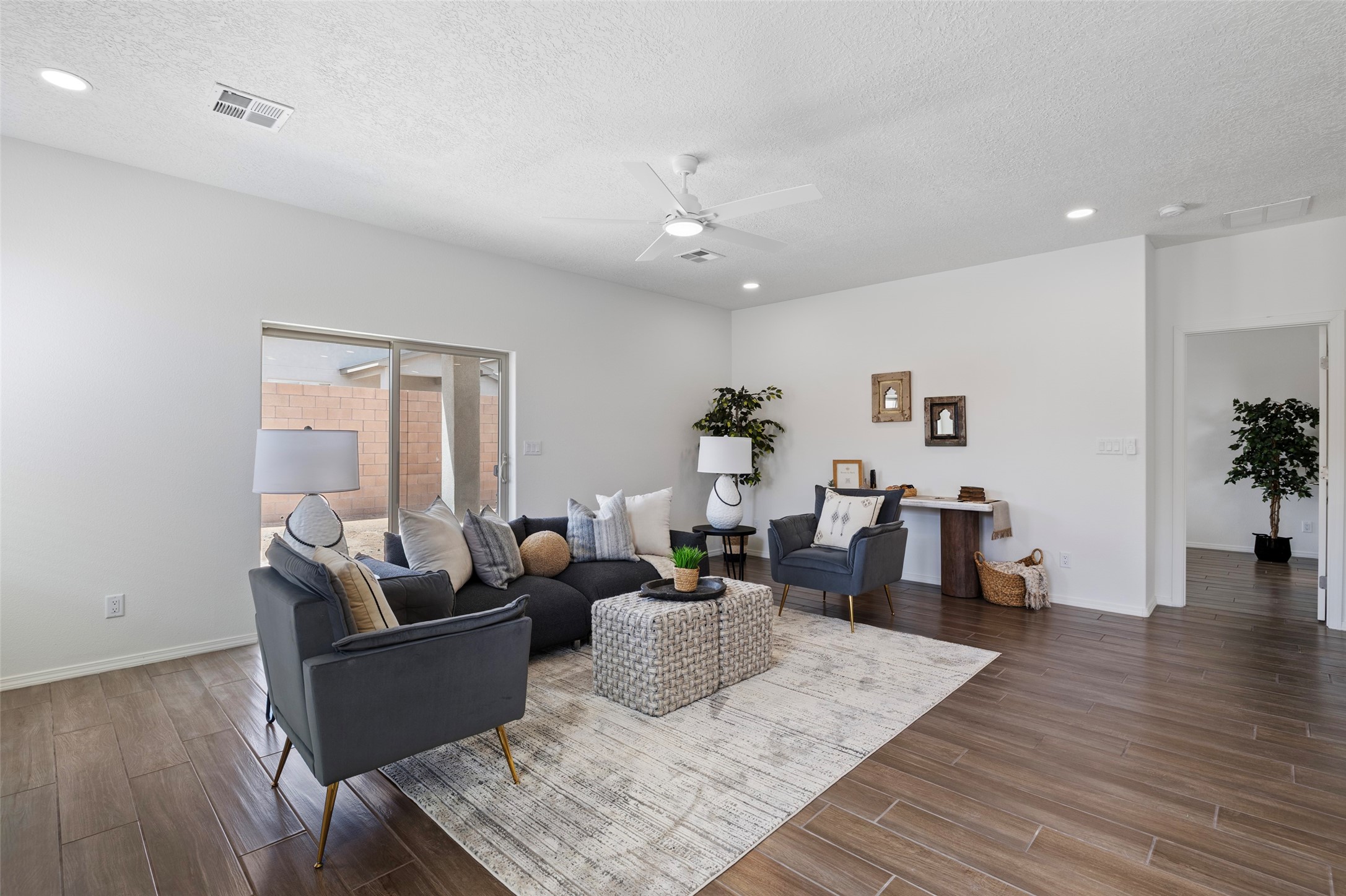 6200 White Hawk Drive NE, Rio Rancho, NM 87144 — photo 2