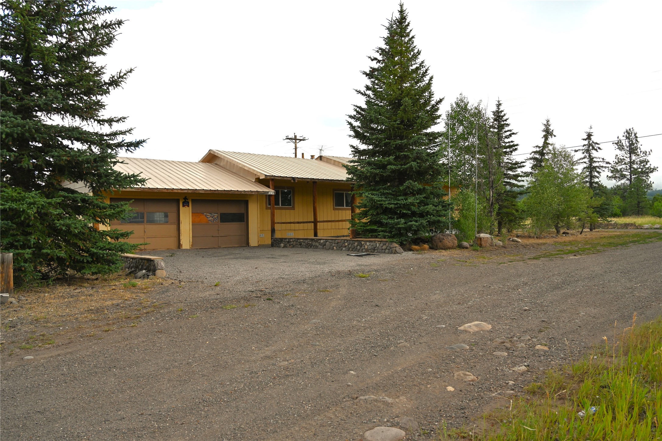 103 Pinon Dr — photo
