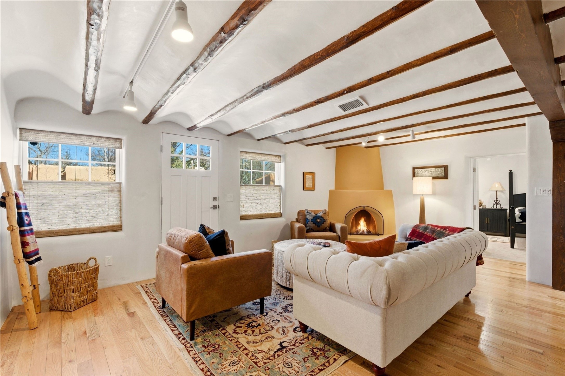 512 Acequia Madre A/B — photo
