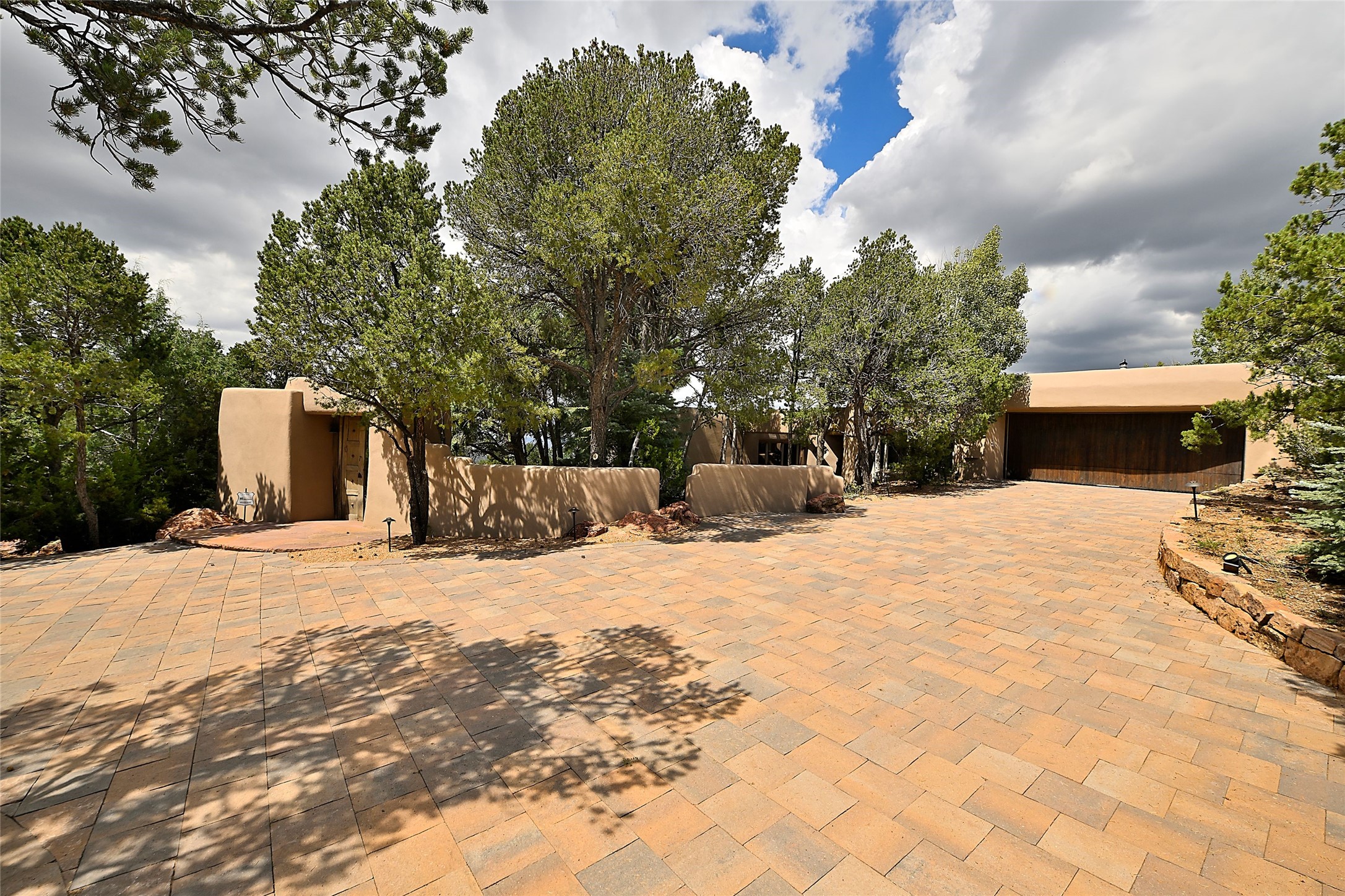 1244 N Summit Drive — photo