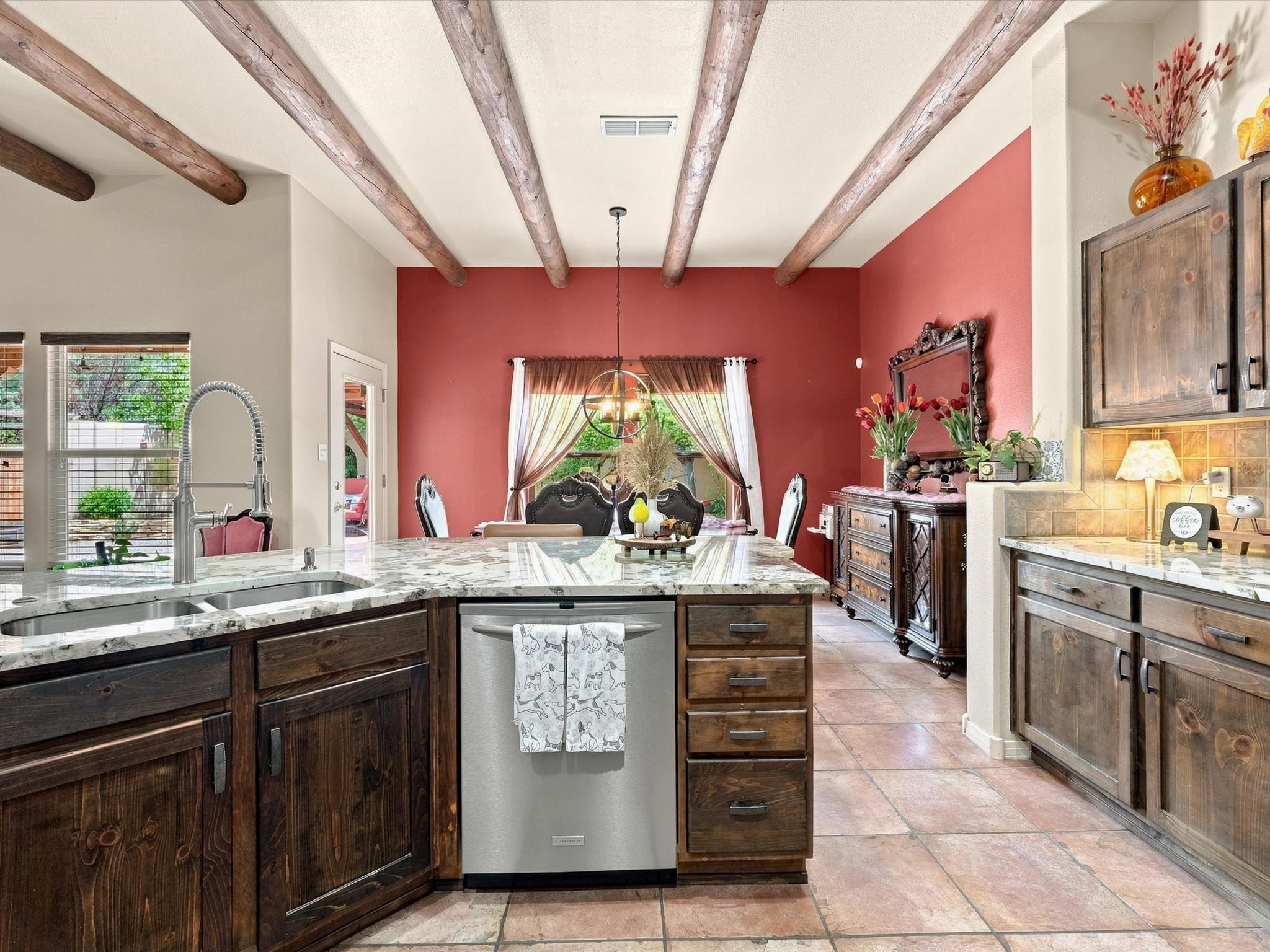 4738 Highlands Loop — photo