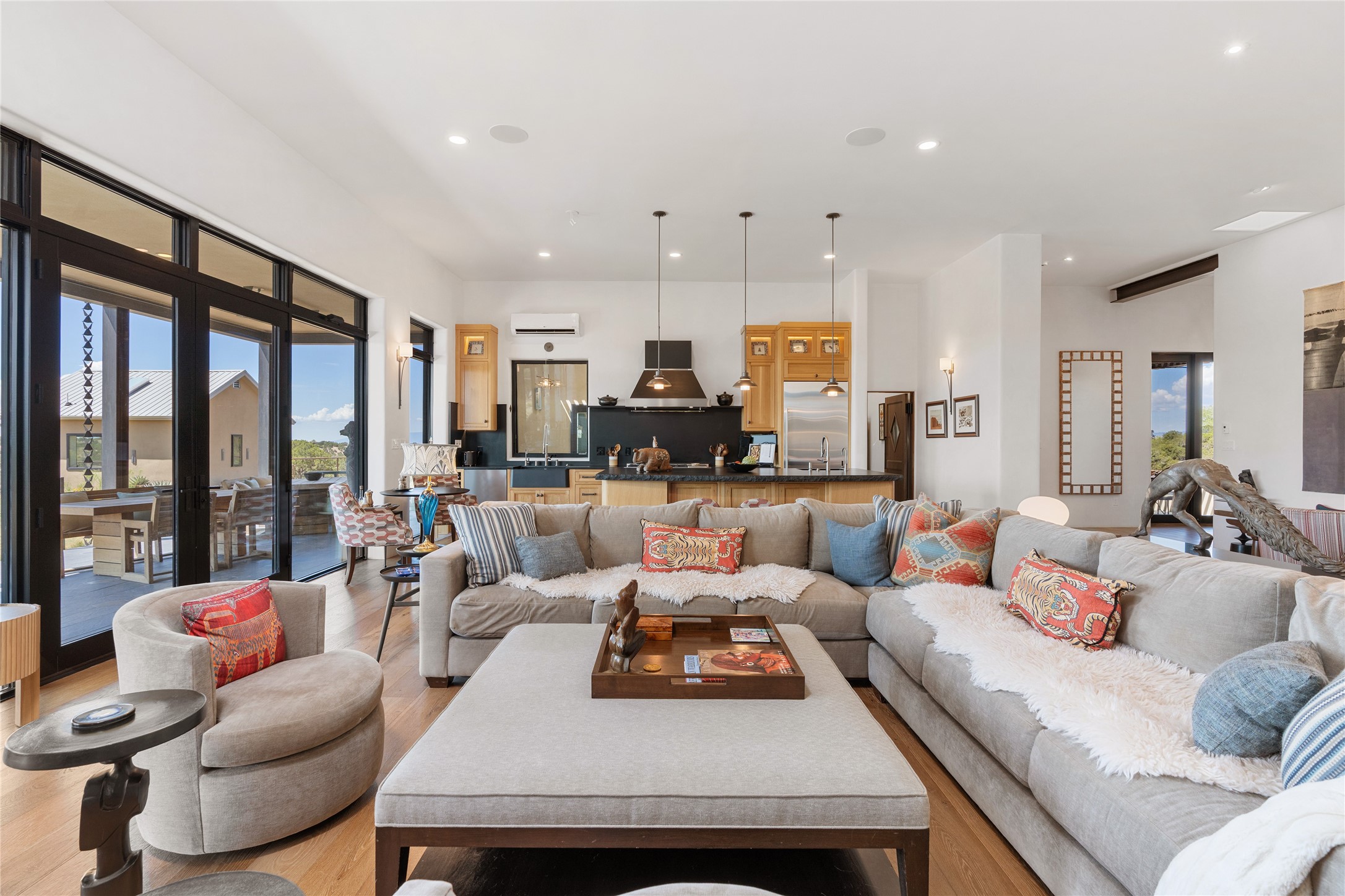 31 Vista Calabasas — photo