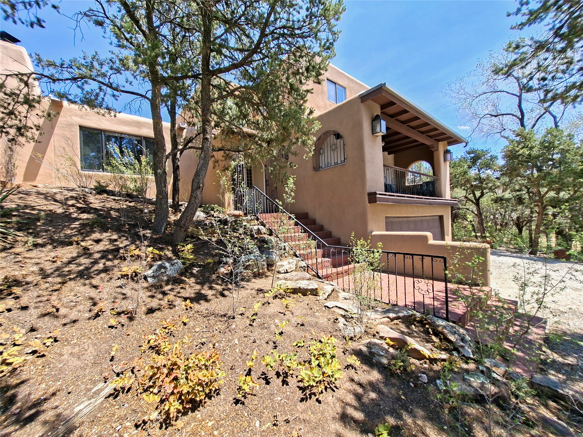 117 Vista Hermosa Street — photo