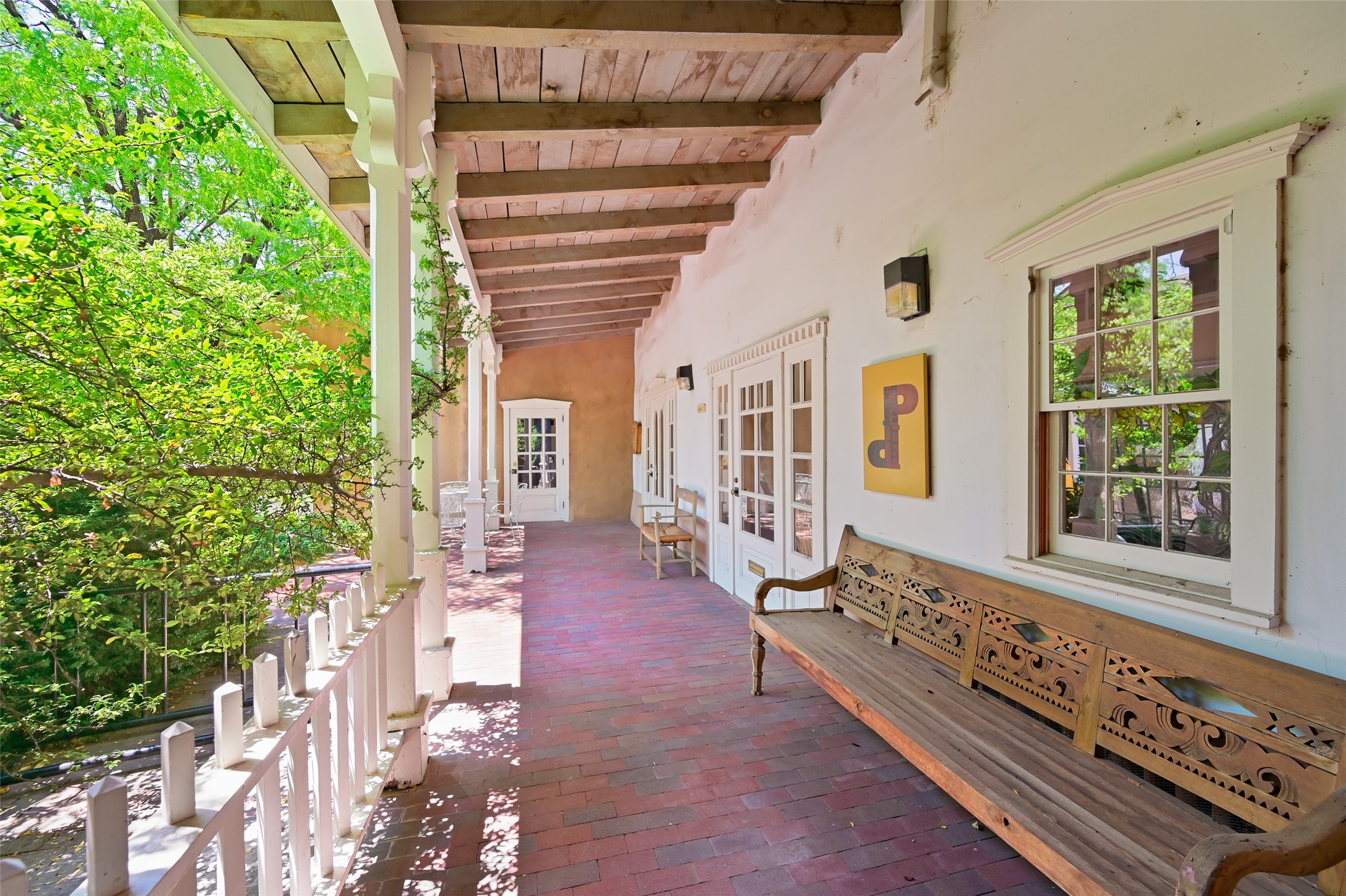 200 W De Vargas 2 — photo