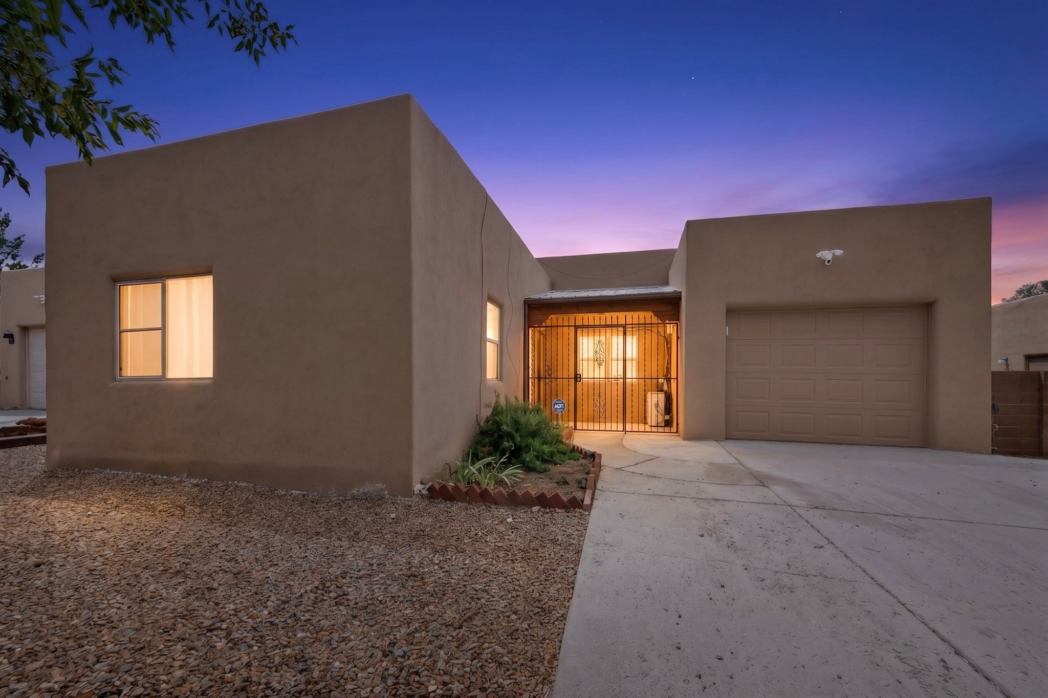 1518 Calle Angelina — photo