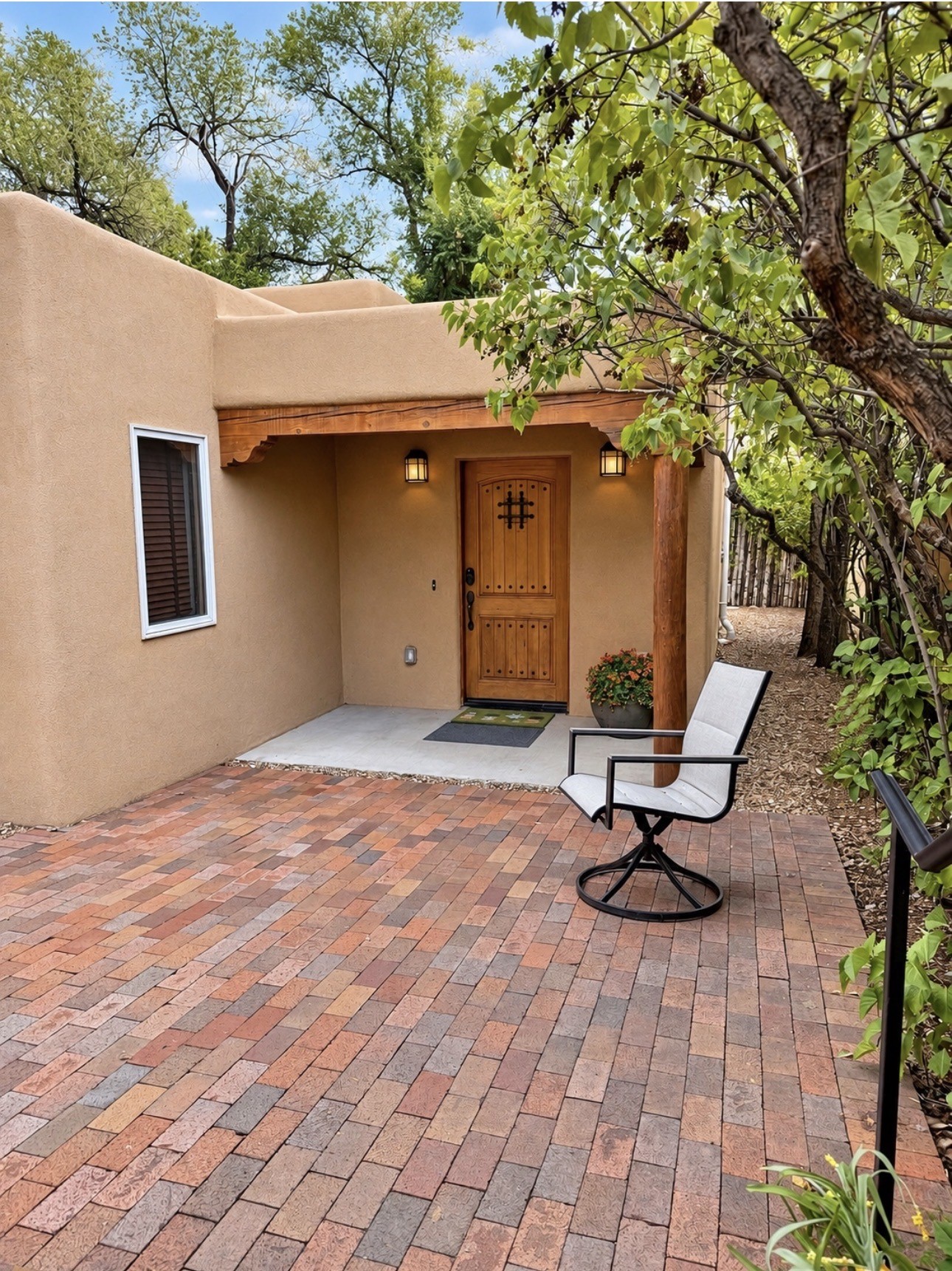 207 Cordova B — photo