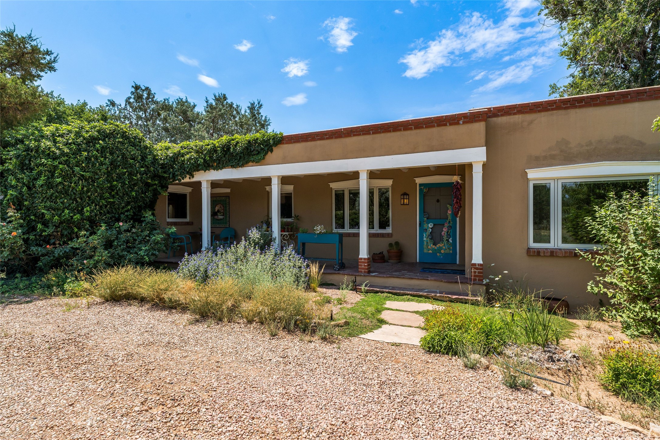 2350 Santa Barbara — photo