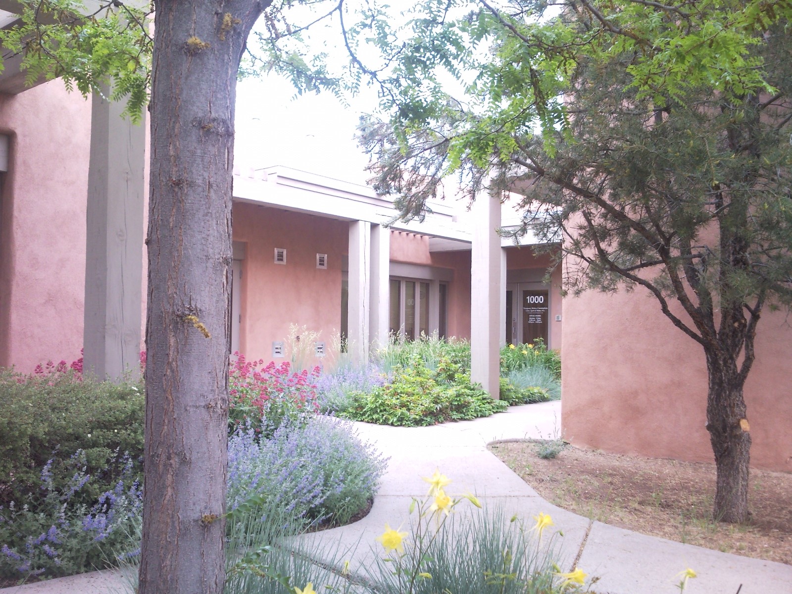 460 Saint Michaels Drive 1004 — photo