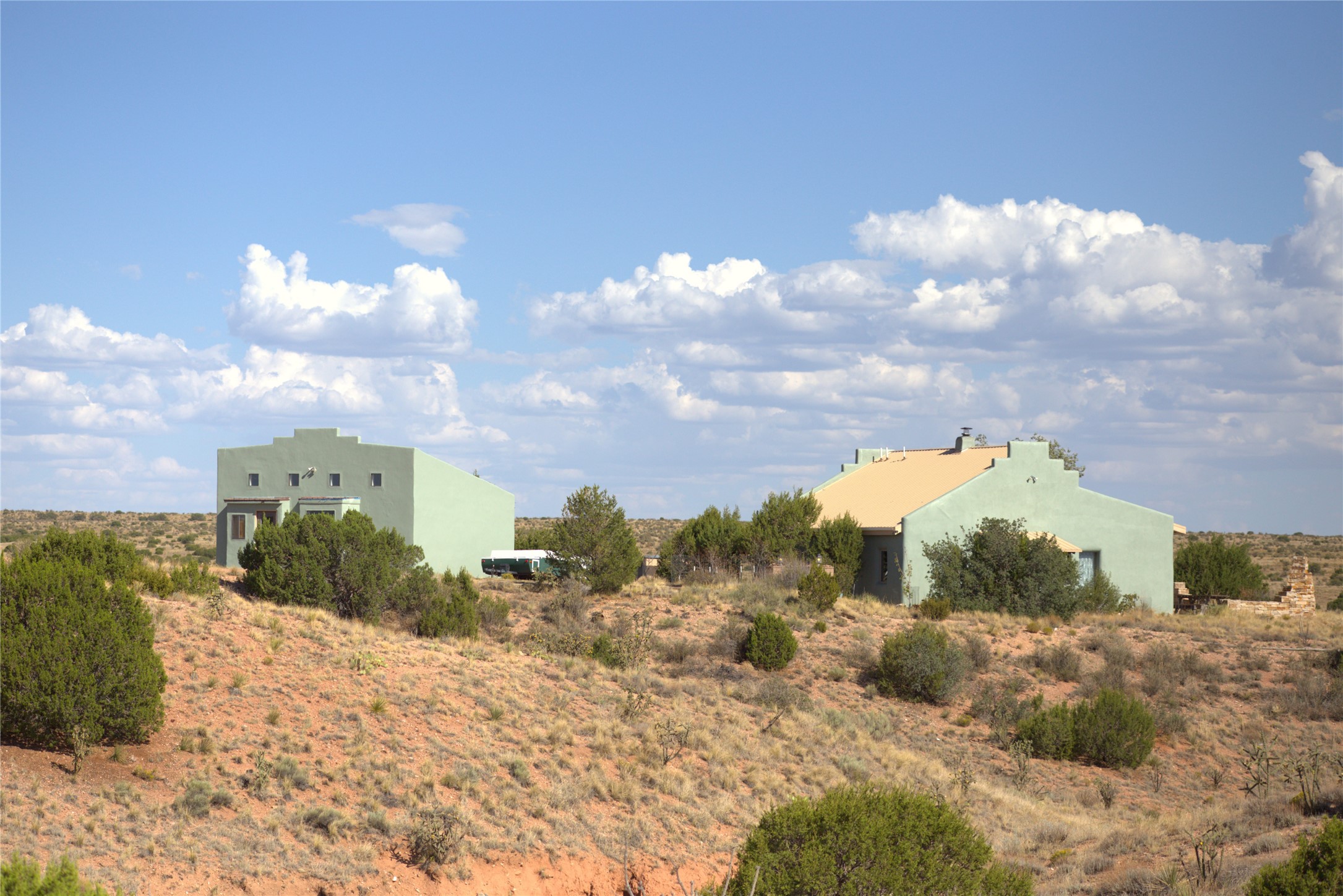 37 Wide View — photo