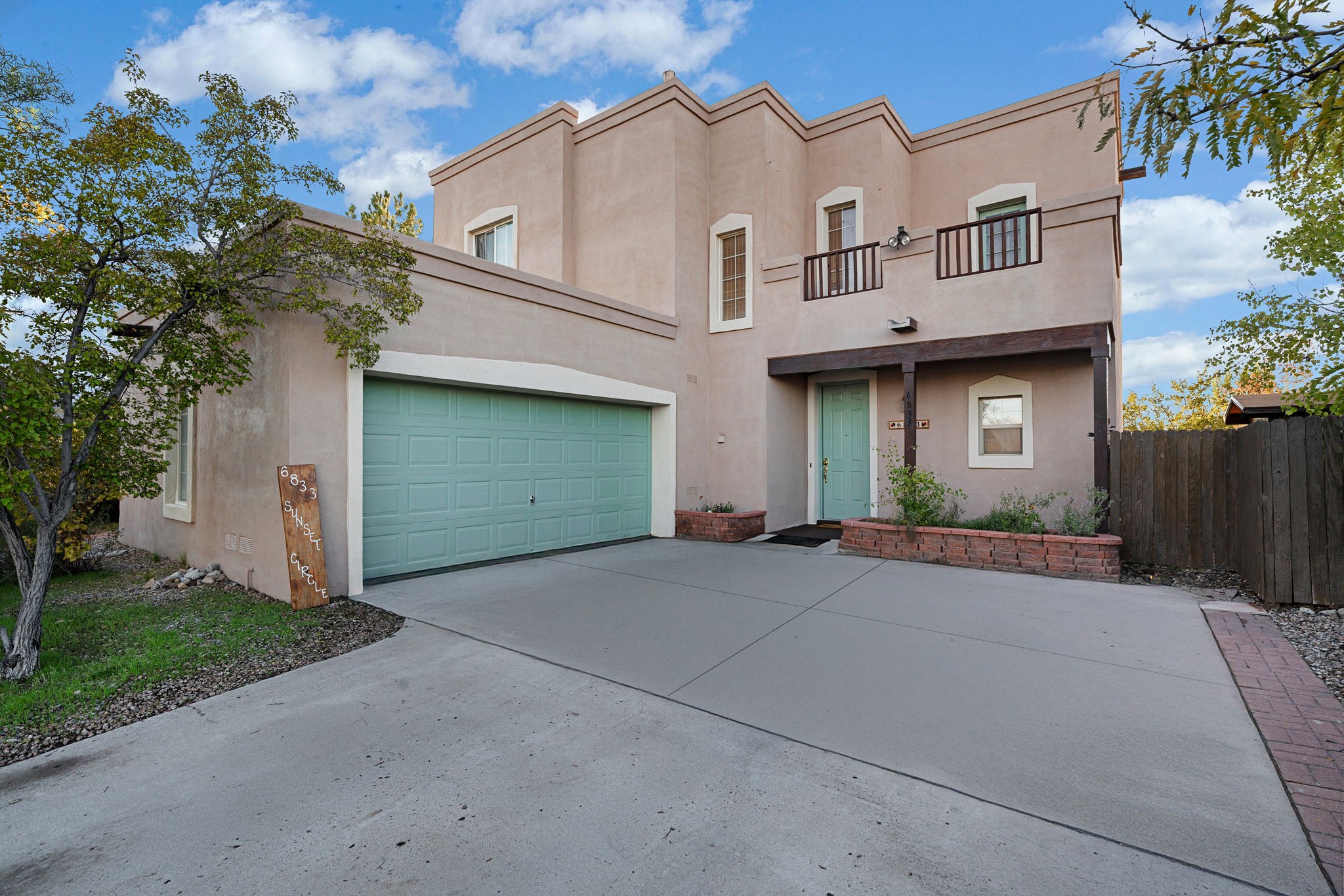6833 Sunset Circle — photo