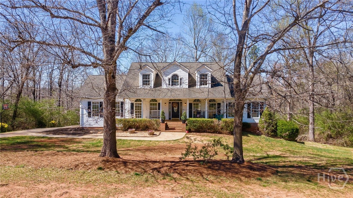 157 Riverbend Circle — photo