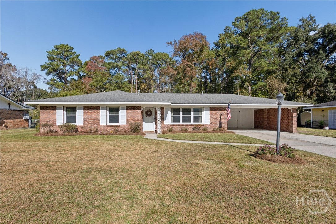 422 Woodcliff Drive — photo