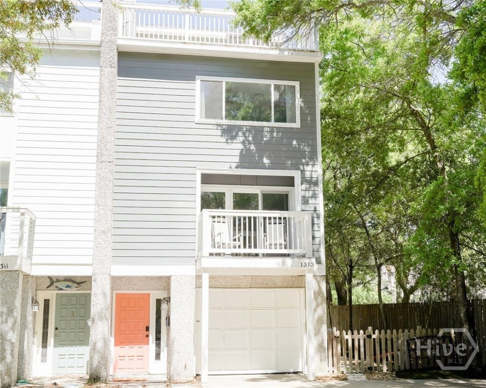 1313 Beachview Drive — photo