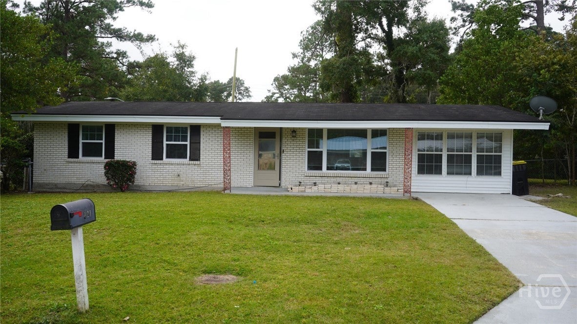 421 Barnhill Drive — photo