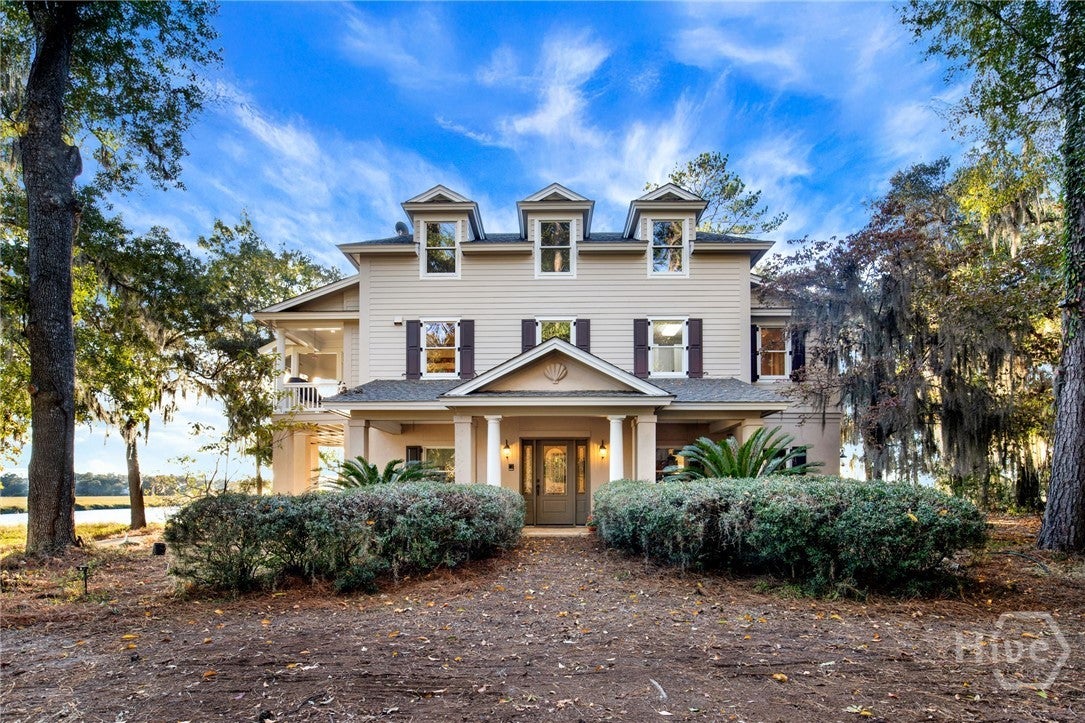 1052 Egret Lane NE — photo