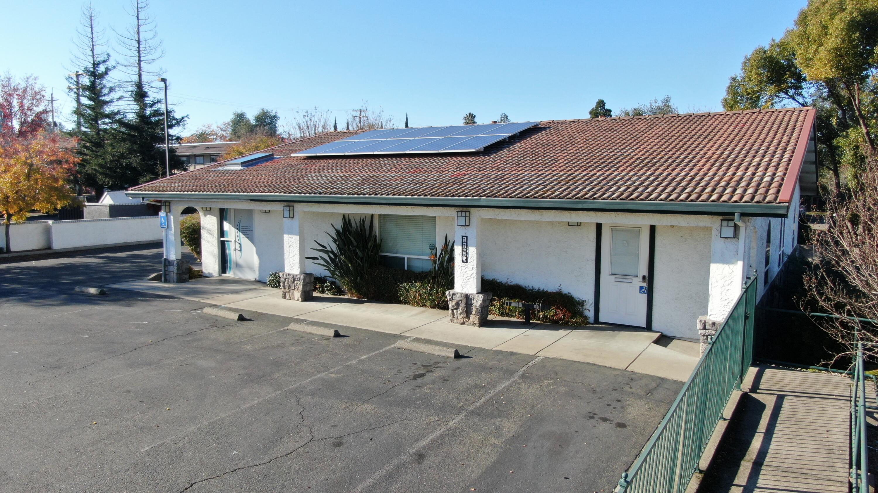 1158 N Court Street — photo