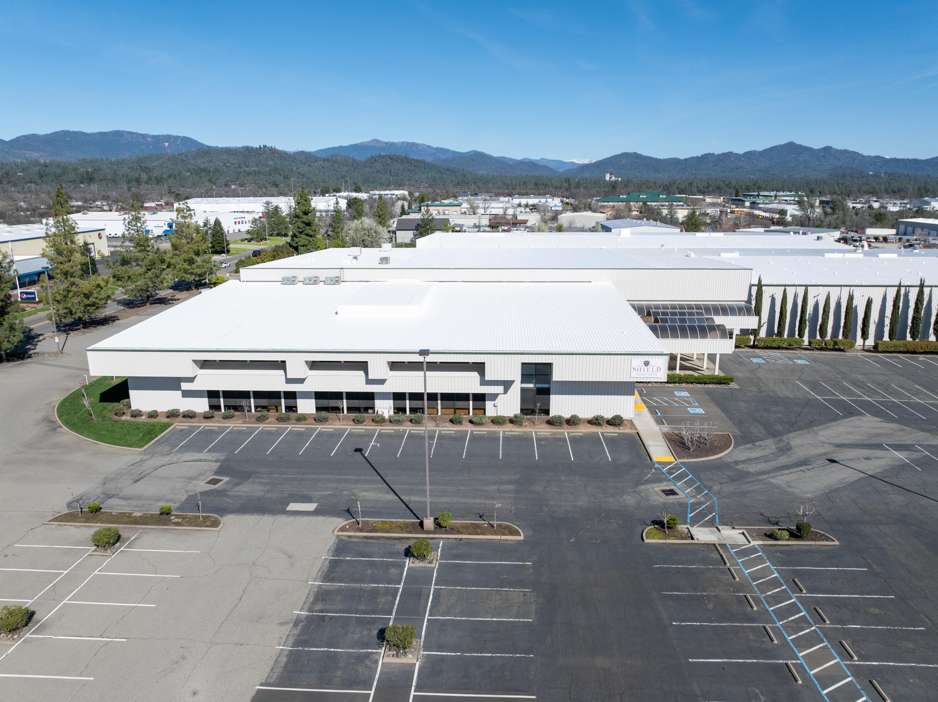 4300 Caterpillar Road, Suite J&K — photo
