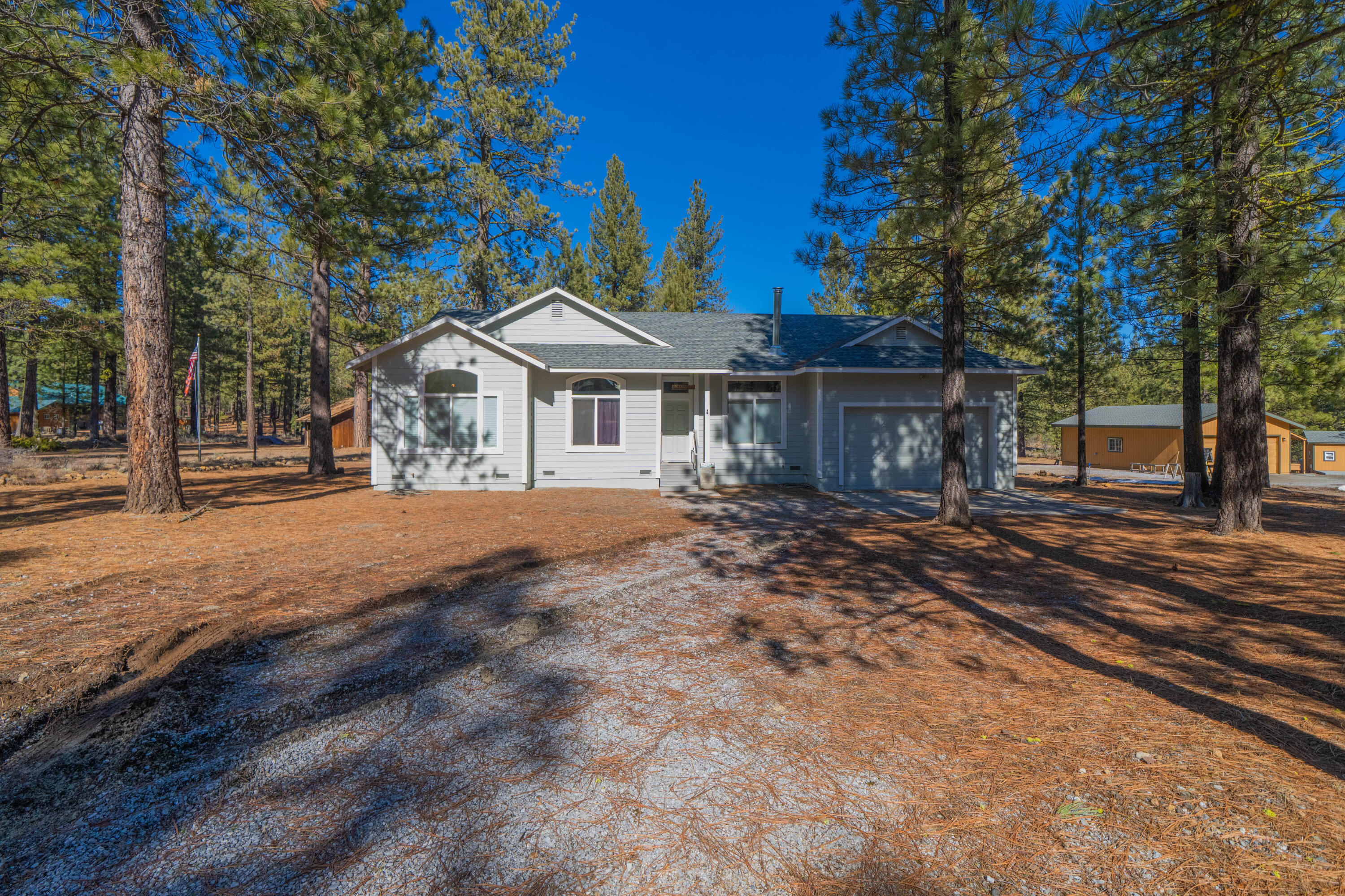 42324 Blue Heron Circle — photo