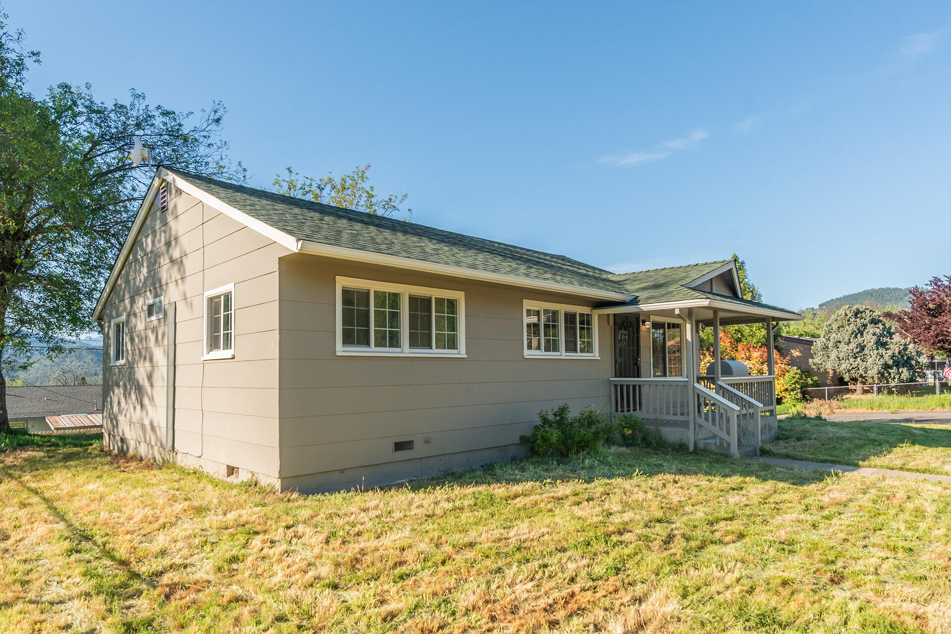 293 First Avenue, Lewiston, CA 96052 — photo 2