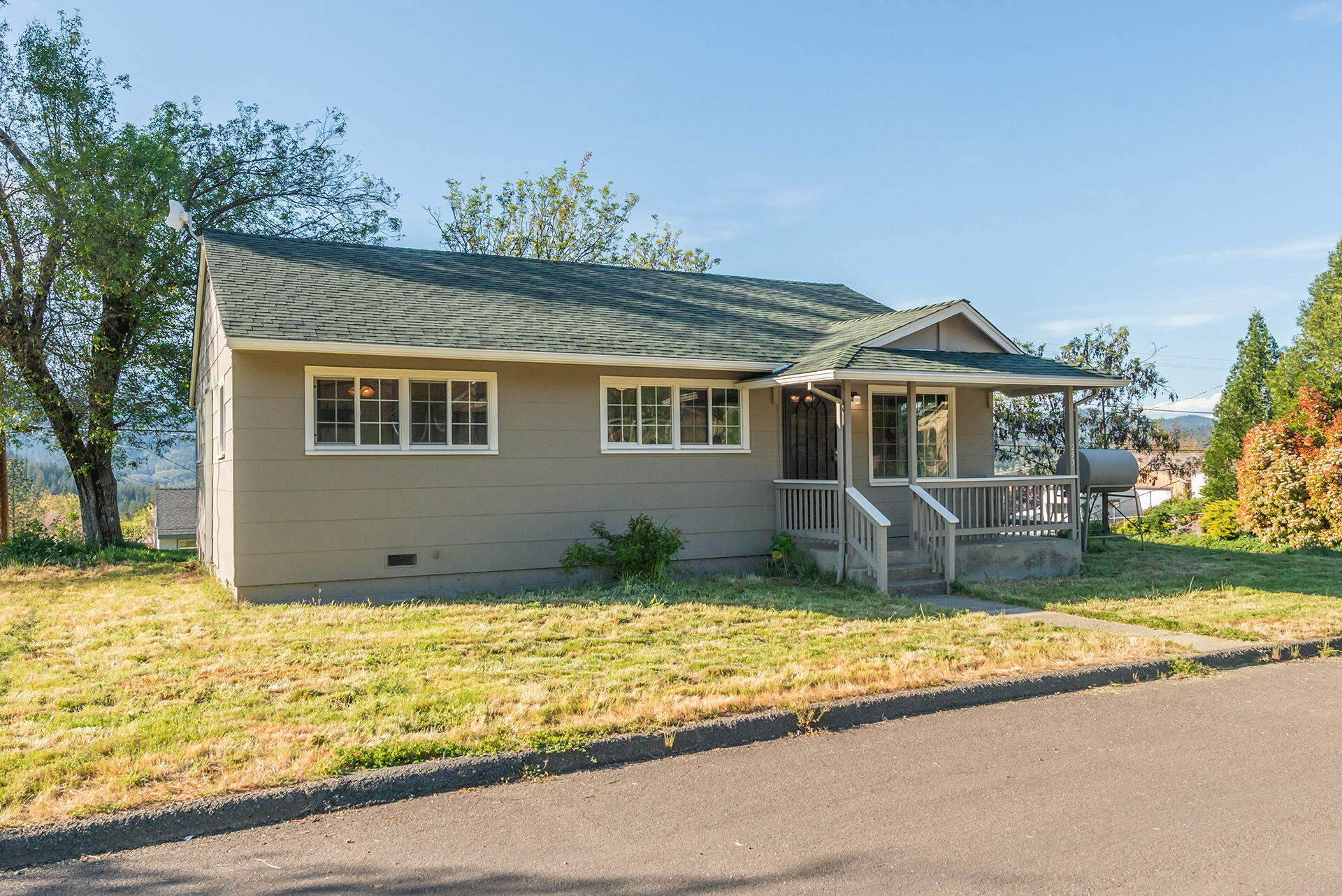 293 First Avenue, Lewiston, CA 96052 — photo 3
