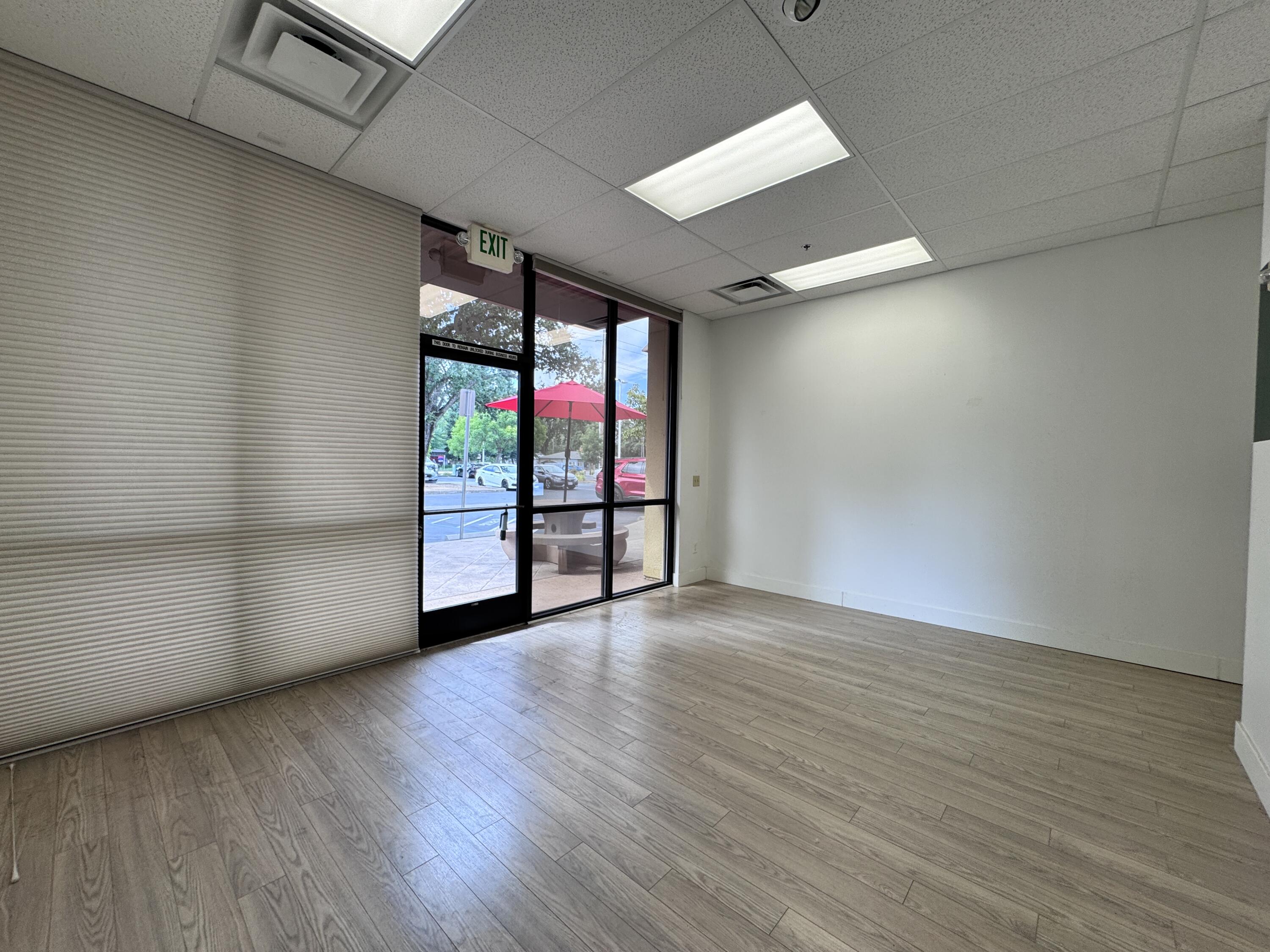2400 S Bonnyview Road, Suite 120 — photo