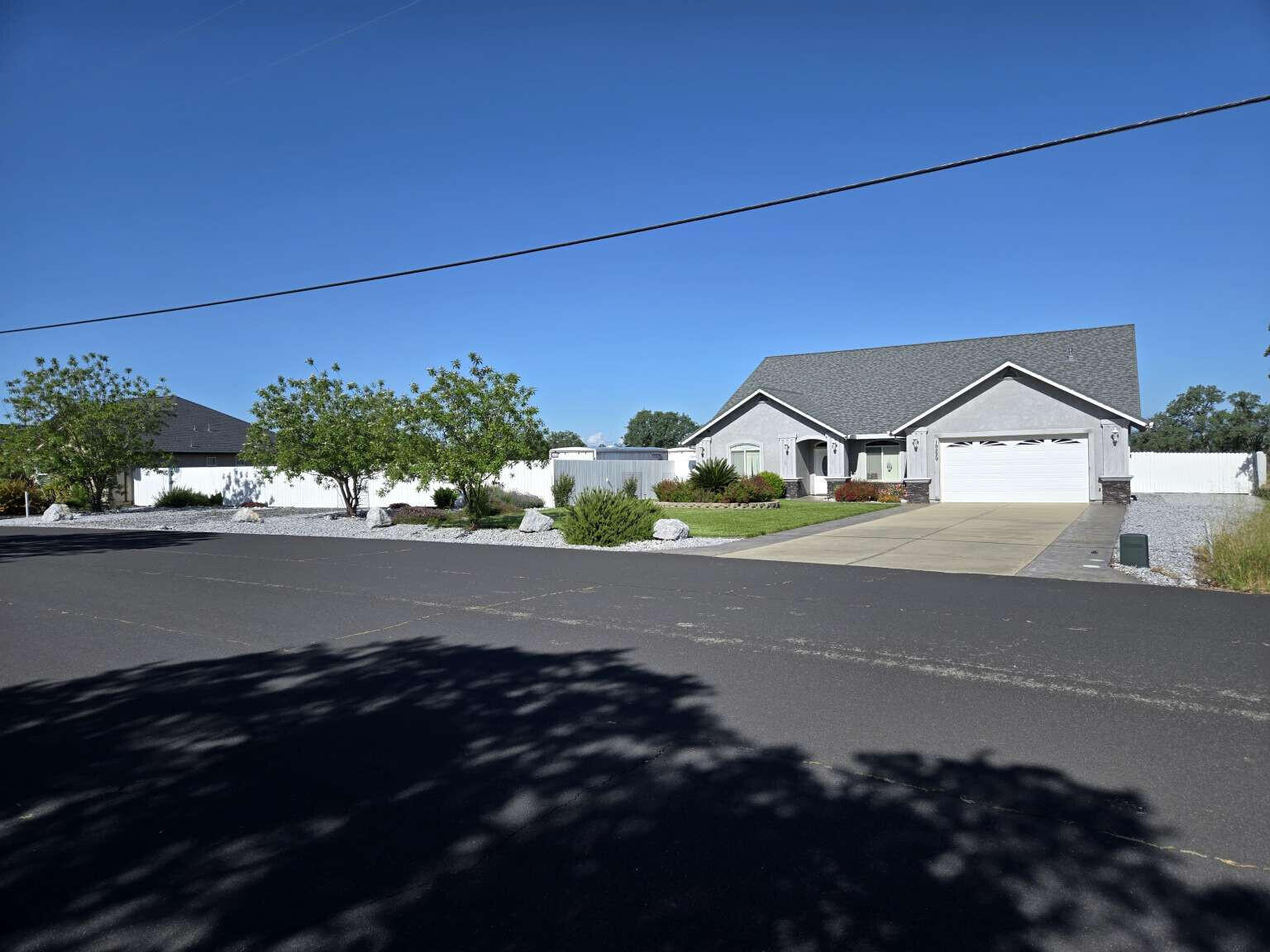 19229 Espinazo Way — photo